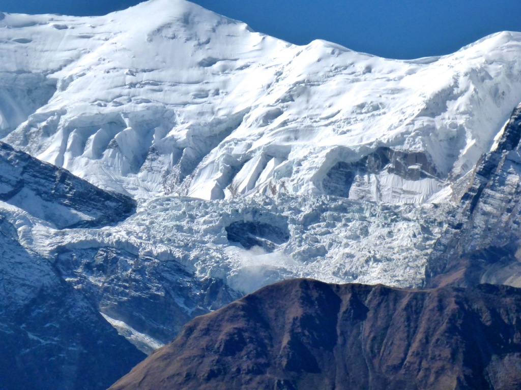 Avalanche - Annapurna Circuit, Cheri Letdar, Nepal