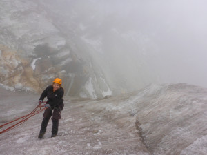 Ice Climbing the old glacier to Huayna Potosí