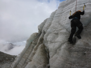 Ice Climbing the old glacier to Huayna Potosí